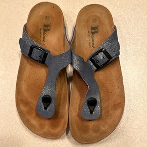 Blue sandals: Made in Spain